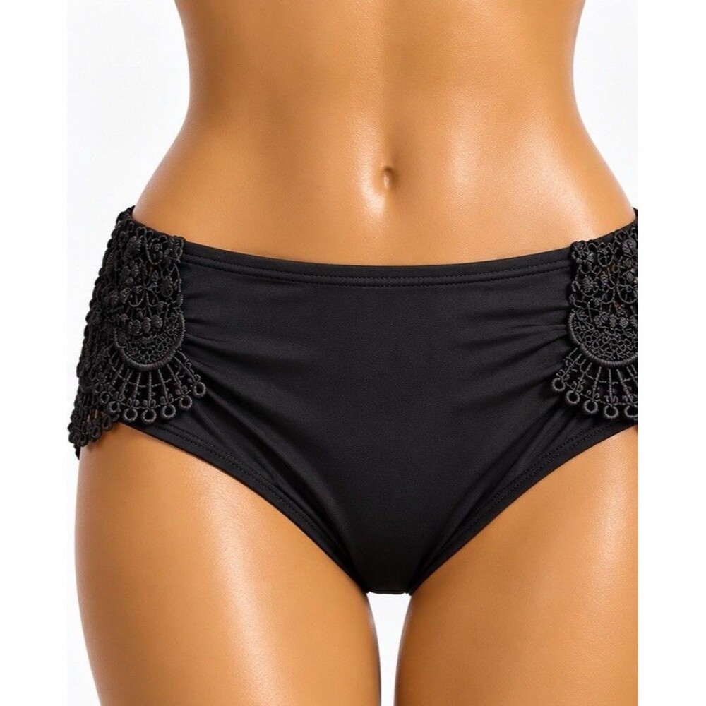 T.Collection Women's Collections Black Bikini Bottoms L Lace Trim High Rise